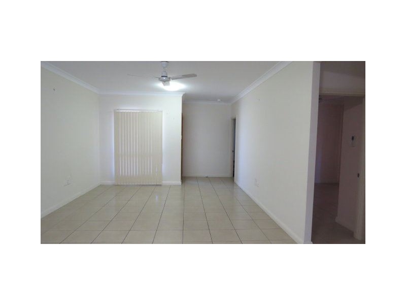 1/62 Parker Street, Ayr QLD 4807