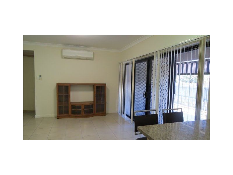 1/62 Parker Street, Ayr QLD 4807