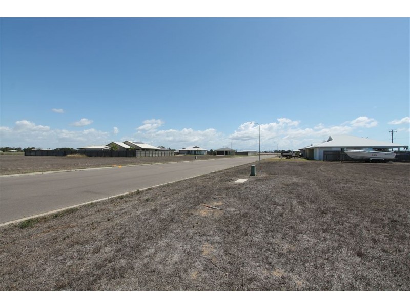 13 Hibiscus Drive, Ayr QLD 4807