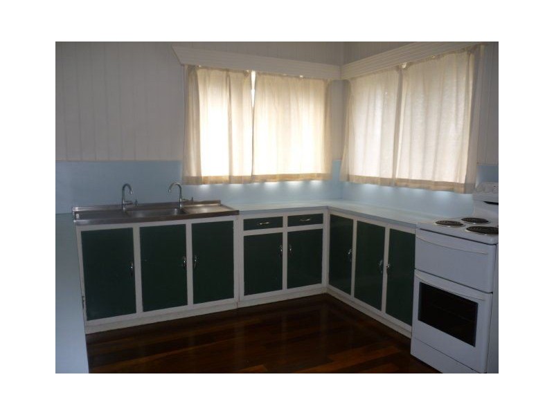 82 Gibson Street, Ayr QLD 4807