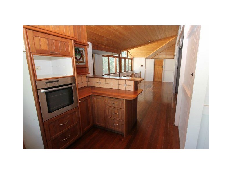 6 Fifth Street, Home Hill QLD 4806