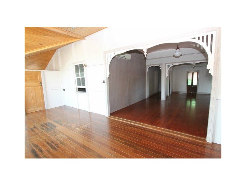 6 Fifth Street, Home Hill QLD 4806