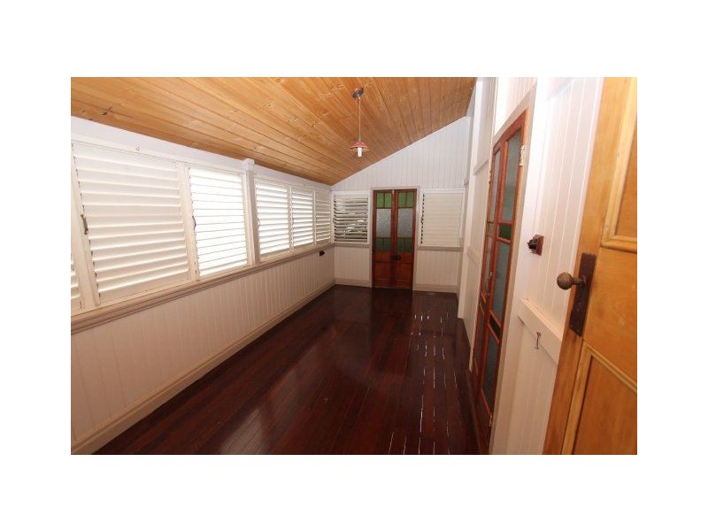 6 Fifth Street, Home Hill QLD 4806