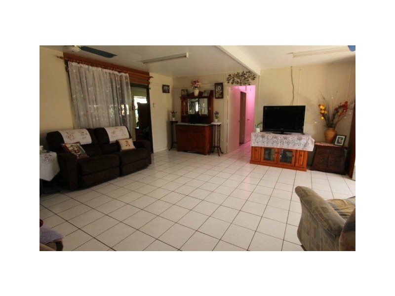 6 Home Hill Road, Ayr QLD 4807