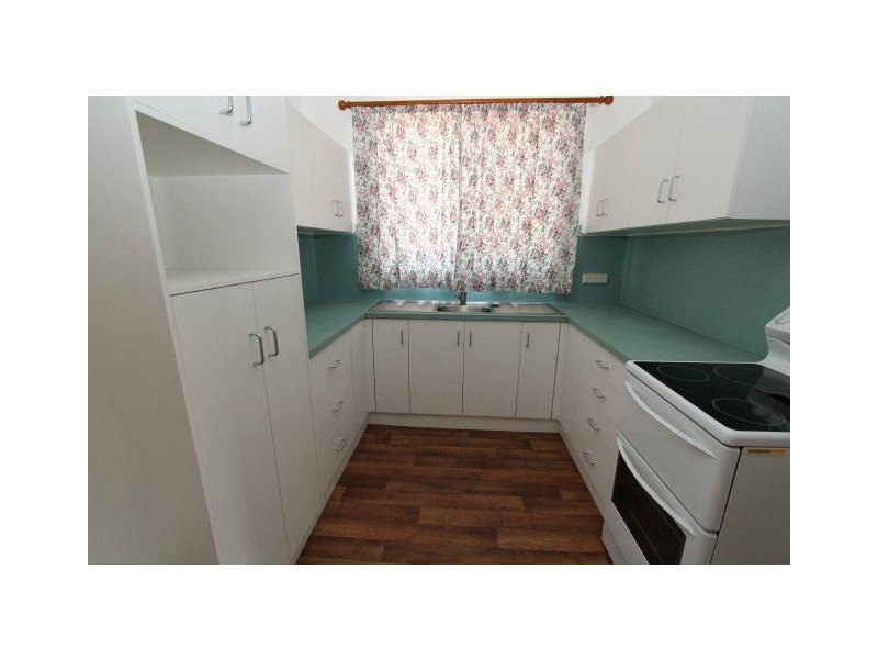 41 Fourteenth Avenue, Home Hill QLD 4806