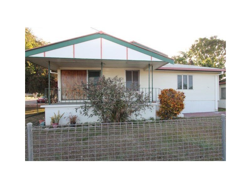 112 Fourteenth Avenue, Home Hill QLD 4806