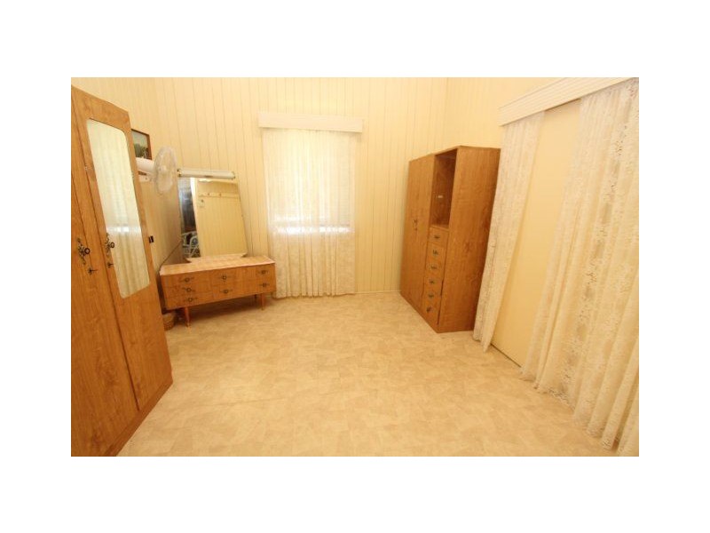 72 Thirteenth Avenue, Home Hill QLD 4806