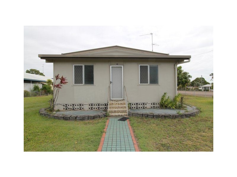 115 Mackenzie Street, Ayr QLD 4807