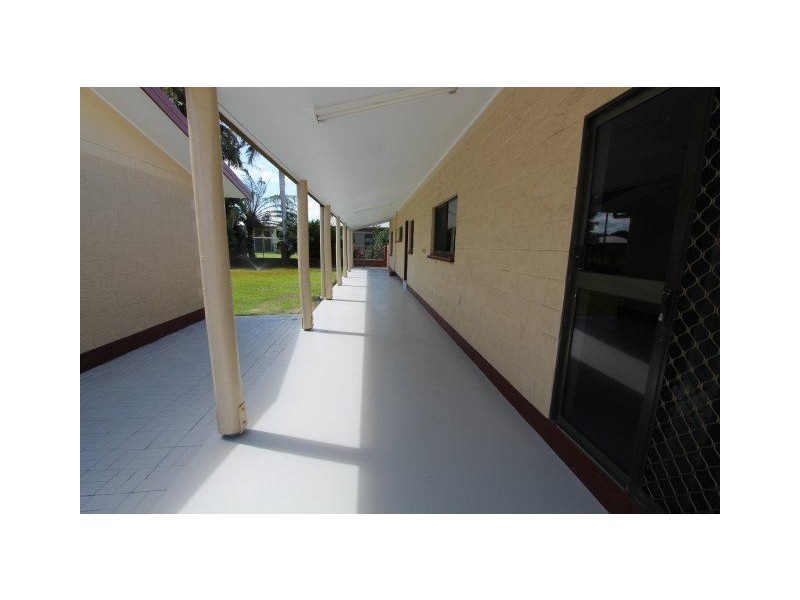 8 Lilliesmere Court, Ayr QLD 4807