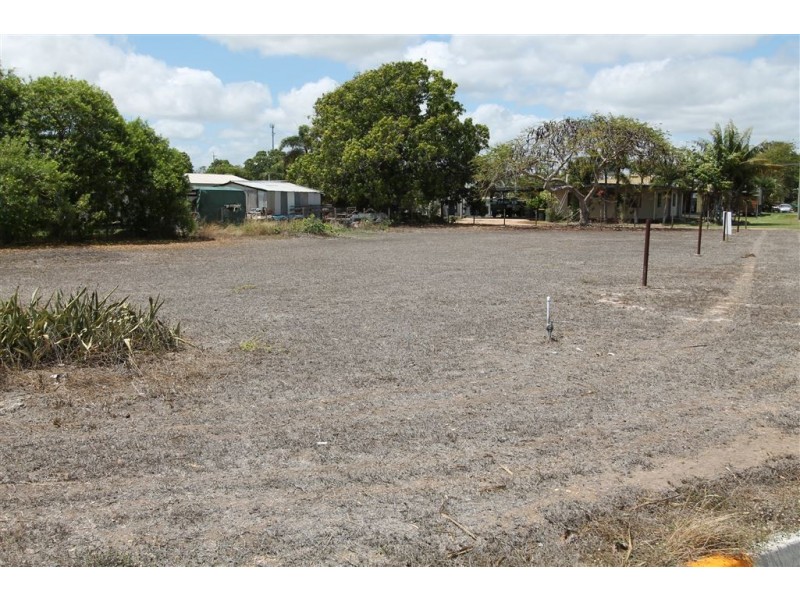 19 Munro Street, Brandon QLD 4808
