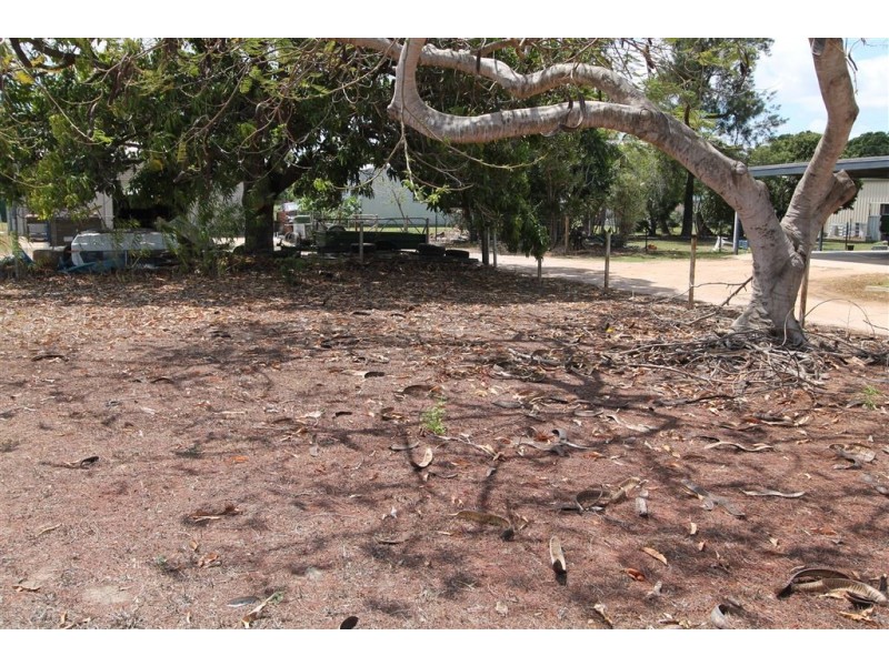 19 Munro Street, Brandon QLD 4808