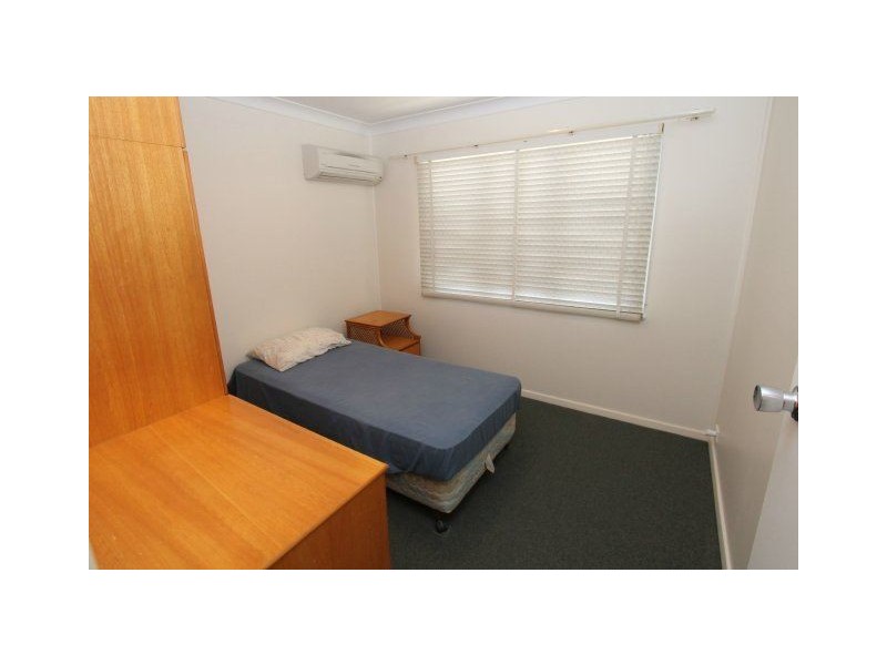 56 Fourth Street, Home Hill QLD 4806