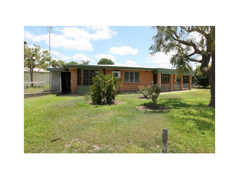 56 Fourth Street, Home Hill QLD 4806