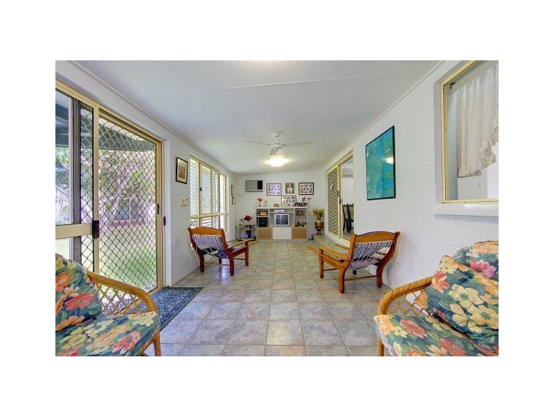 36 Whiting Court, Cungulla QLD 4816