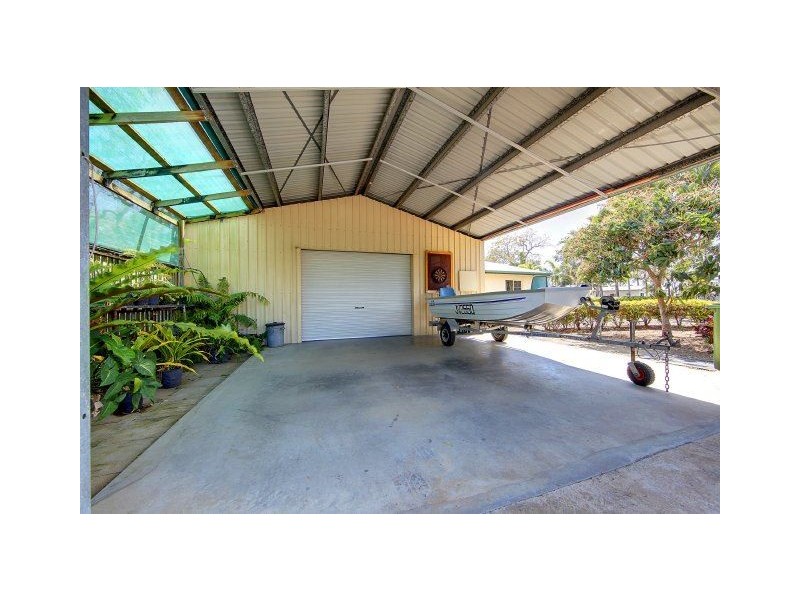 36 Whiting Court, Cungulla QLD 4816