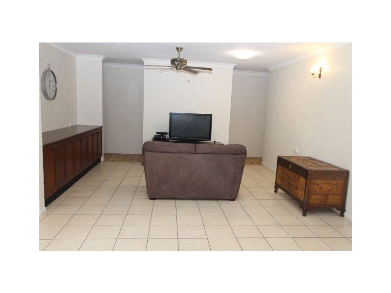 96 Thirteenth Avenue, Home Hill QLD 4806