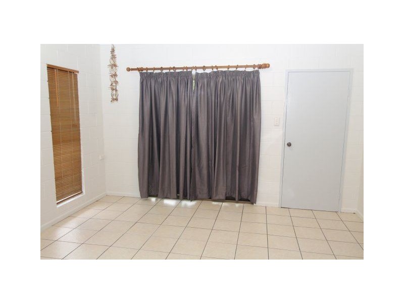 96 Thirteenth Avenue, Home Hill QLD 4806