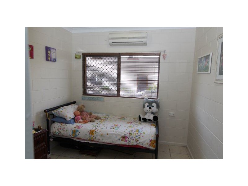 96 Thirteenth Avenue, Home Hill QLD 4806
