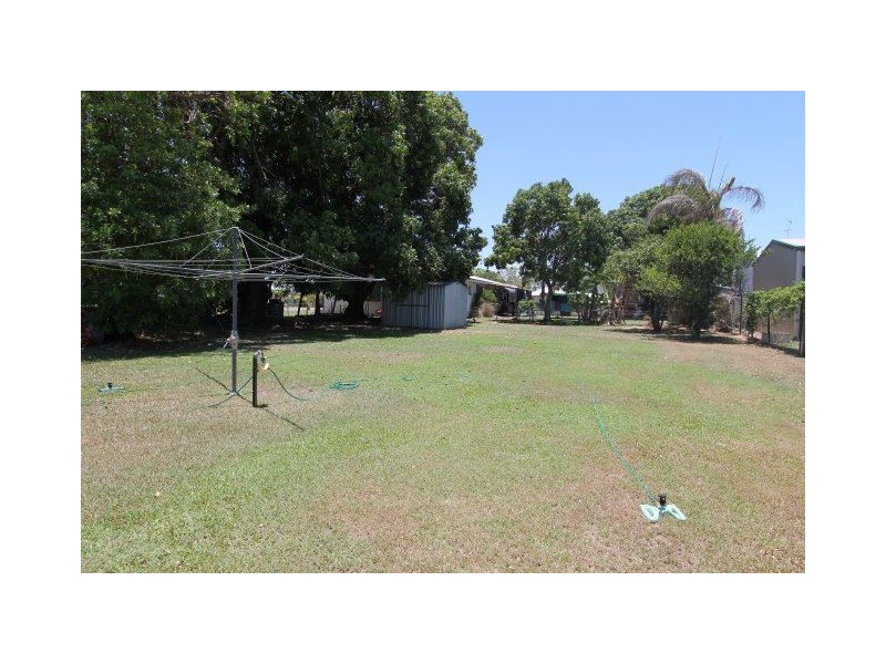 3 Andersen Street, Ayr QLD 4807
