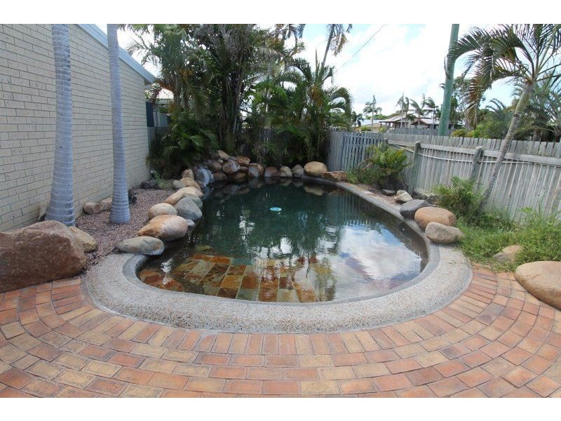 6/25 Conley Street, Ayr QLD 4807