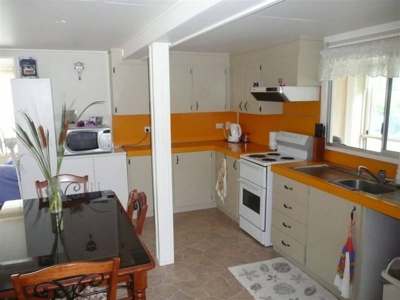 66 Grey Street, Ayr QLD 4807