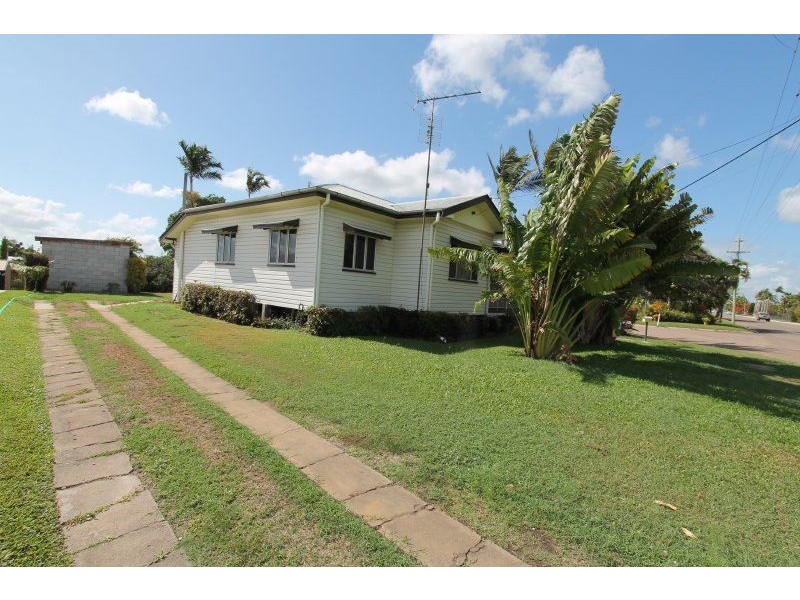 42 Beach Road, Ayr QLD 4807