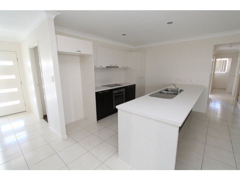 4 Mulberry Circuit, Ayr QLD 4807