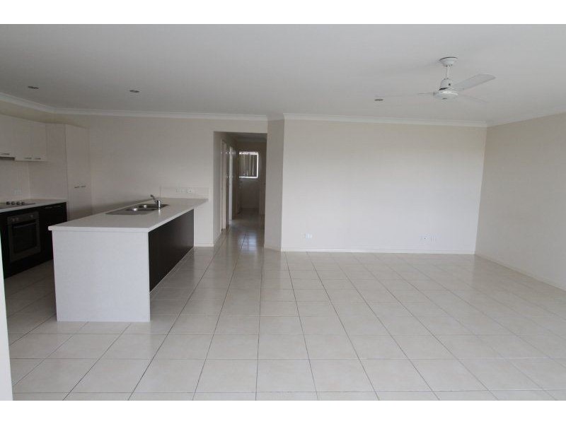 4 Mulberry Circuit, Ayr QLD 4807