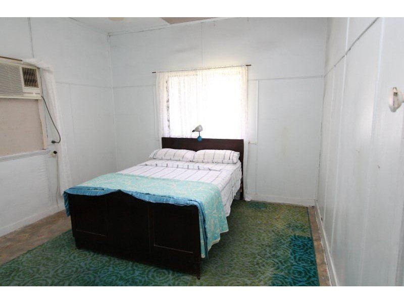 17 Mary Street, Ayr QLD 4807