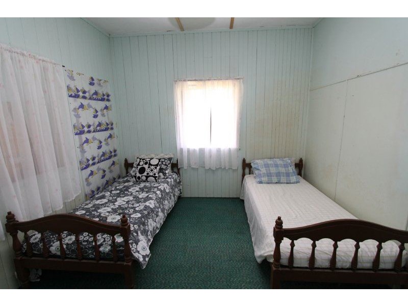 17 Mary Street, Ayr QLD 4807