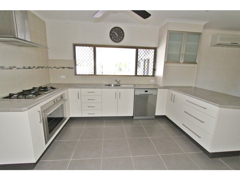 54 Victoria Street, Ayr QLD 4807