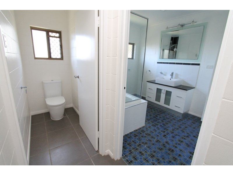 54 Victoria Street, Ayr QLD 4807