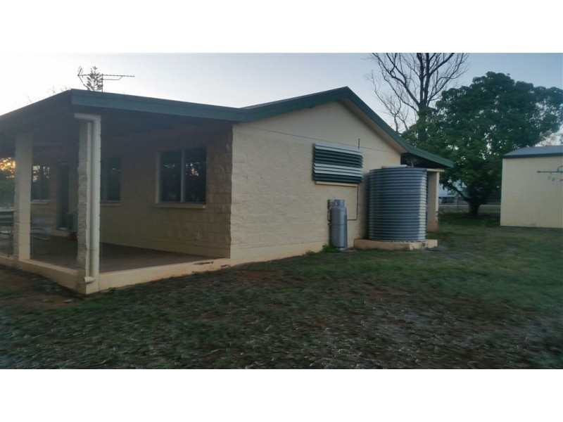 6 Scotia Street, Ravenswood QLD 4816