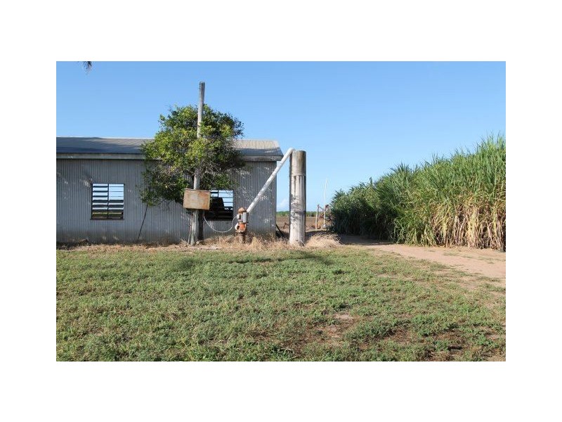 28224 Bruce Highway, Home Hill QLD 4806