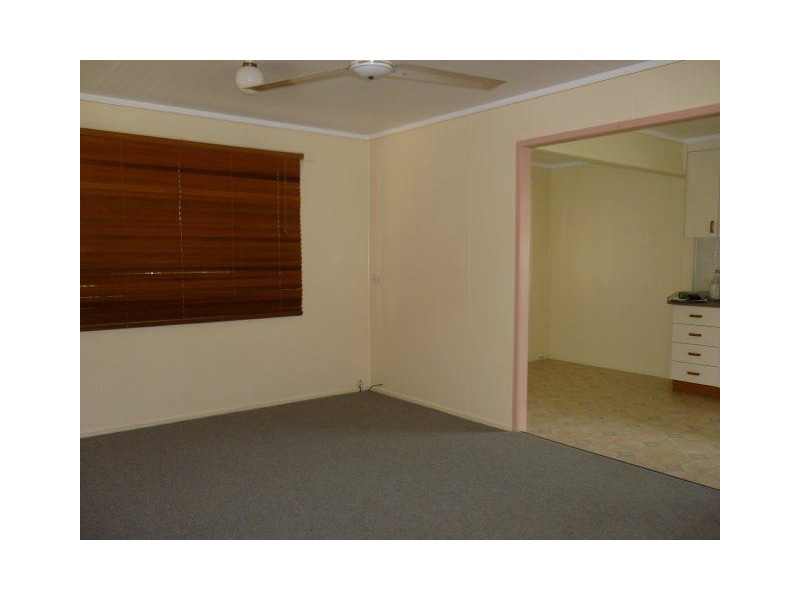 4 Catherine Street, Ayr QLD 4807