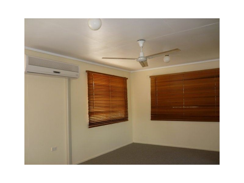 4 Catherine Street, Ayr QLD 4807