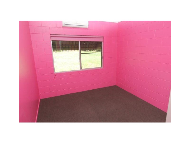 87 Juanita Drive, Mount Kelly QLD 4807