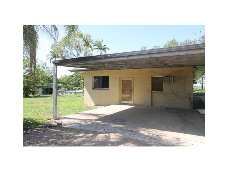 87 Juanita Drive, Mount Kelly QLD 4807