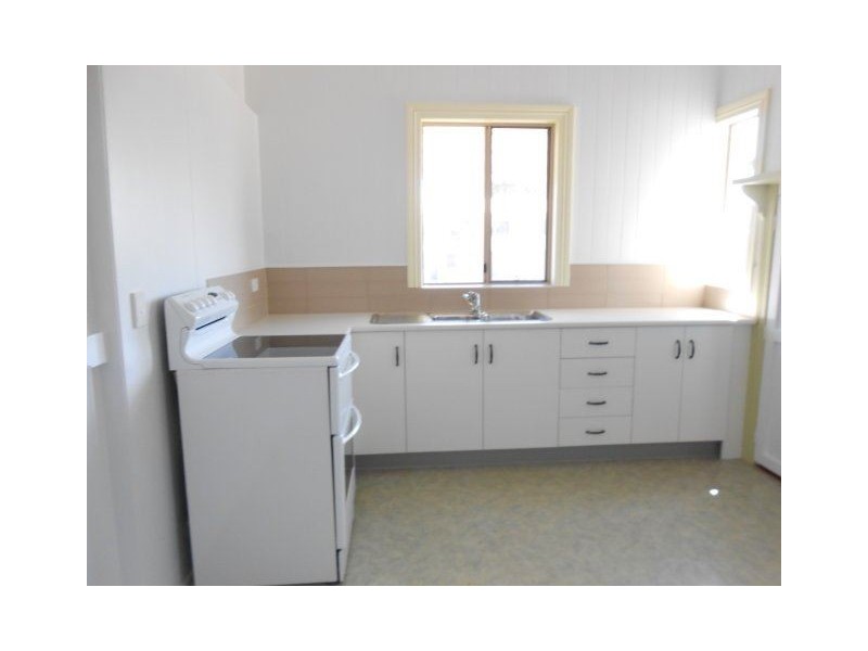 22 Graham Street, Ayr QLD 4807