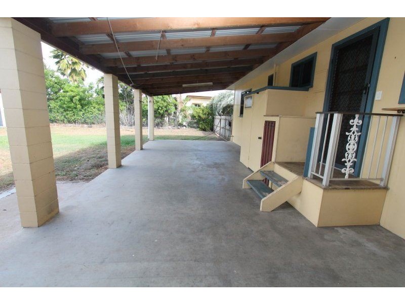 6 Cole Street, Ayr QLD 4807