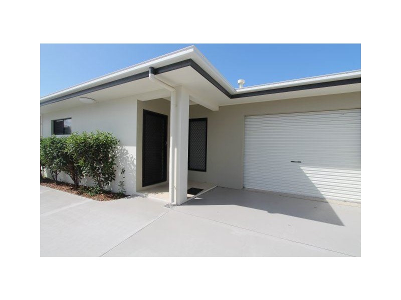 1/92 Macmillan Street, Ayr QLD 4807