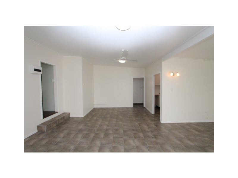 14 Tait Road, Airville QLD 4807