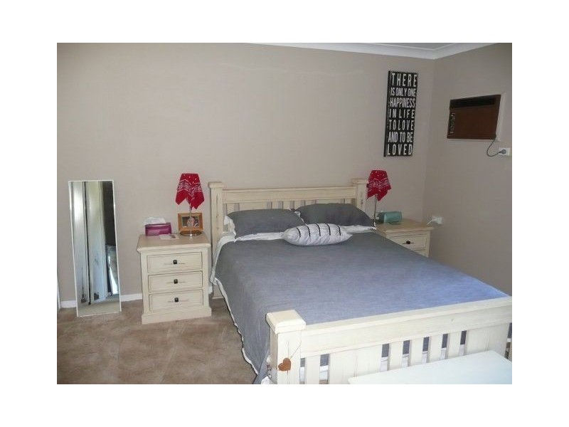 24 Grey Street, Ayr QLD 4807