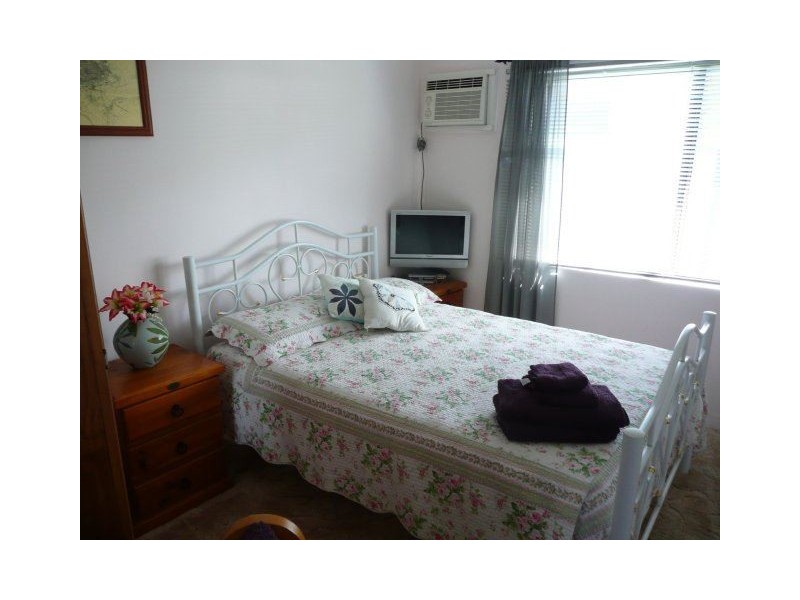 24 Grey Street, Ayr QLD 4807