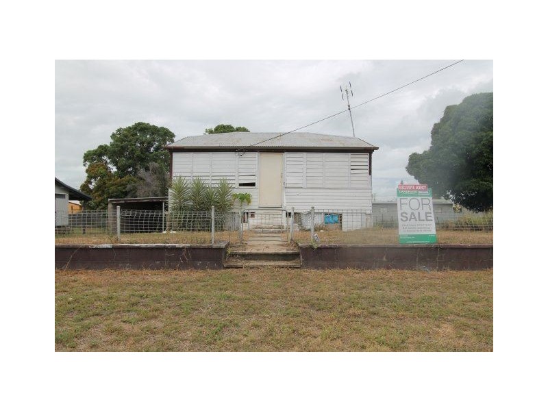 16 Graham Street, Ayr QLD 4807