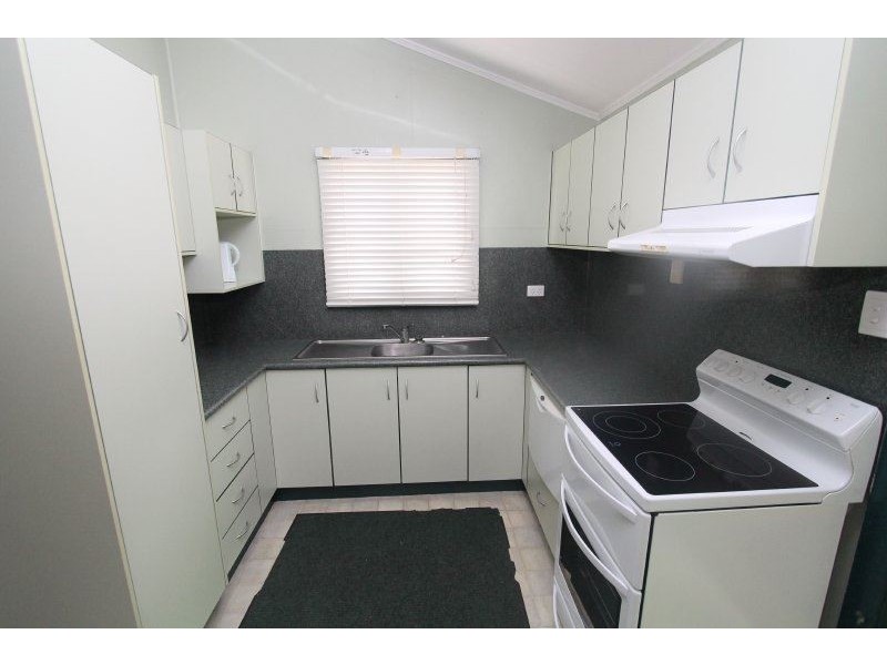 52 Gibson Street, Ayr QLD 4807