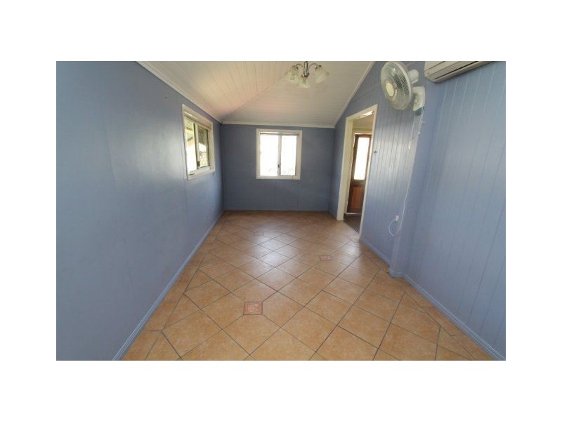 117 Cameron Street, Ayr QLD 4807