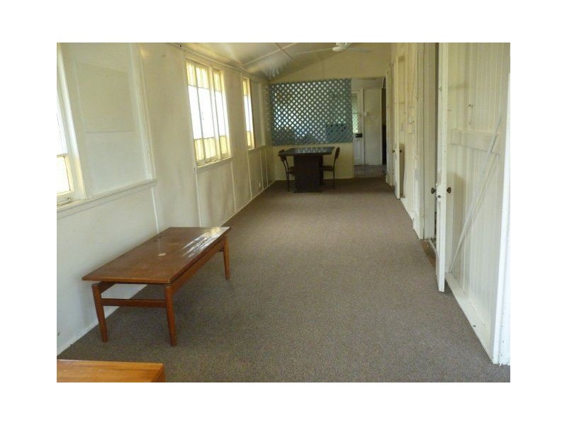 2/131 Wilmington Street, Ayr QLD 4807