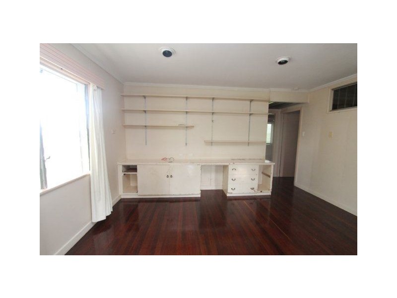 32 Drysdale Street, Brandon QLD 4808