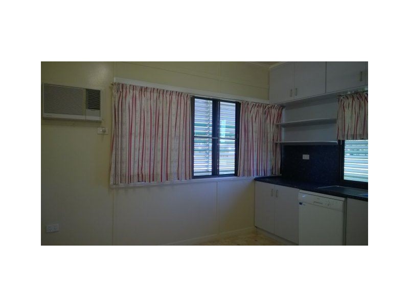 63 Thirteenth Avenue, Home Hill QLD 4806